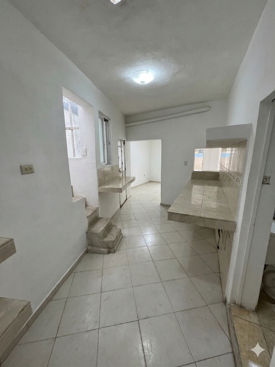 🏠 GEM TO REMODEL ON THE WEST SIDE OF THE GASTRONOMIC CORRIDOR! 🏠 - foto 5