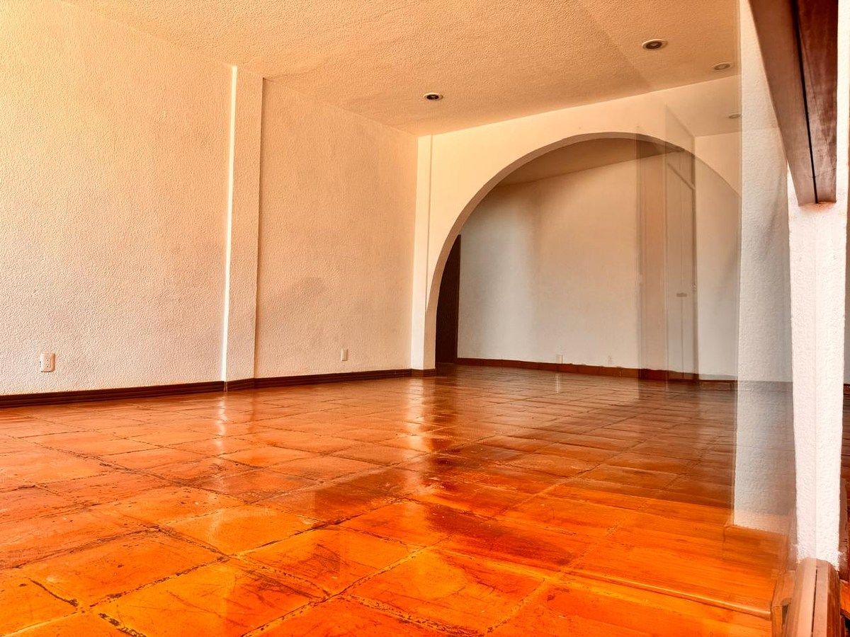 16 de 22: Family room