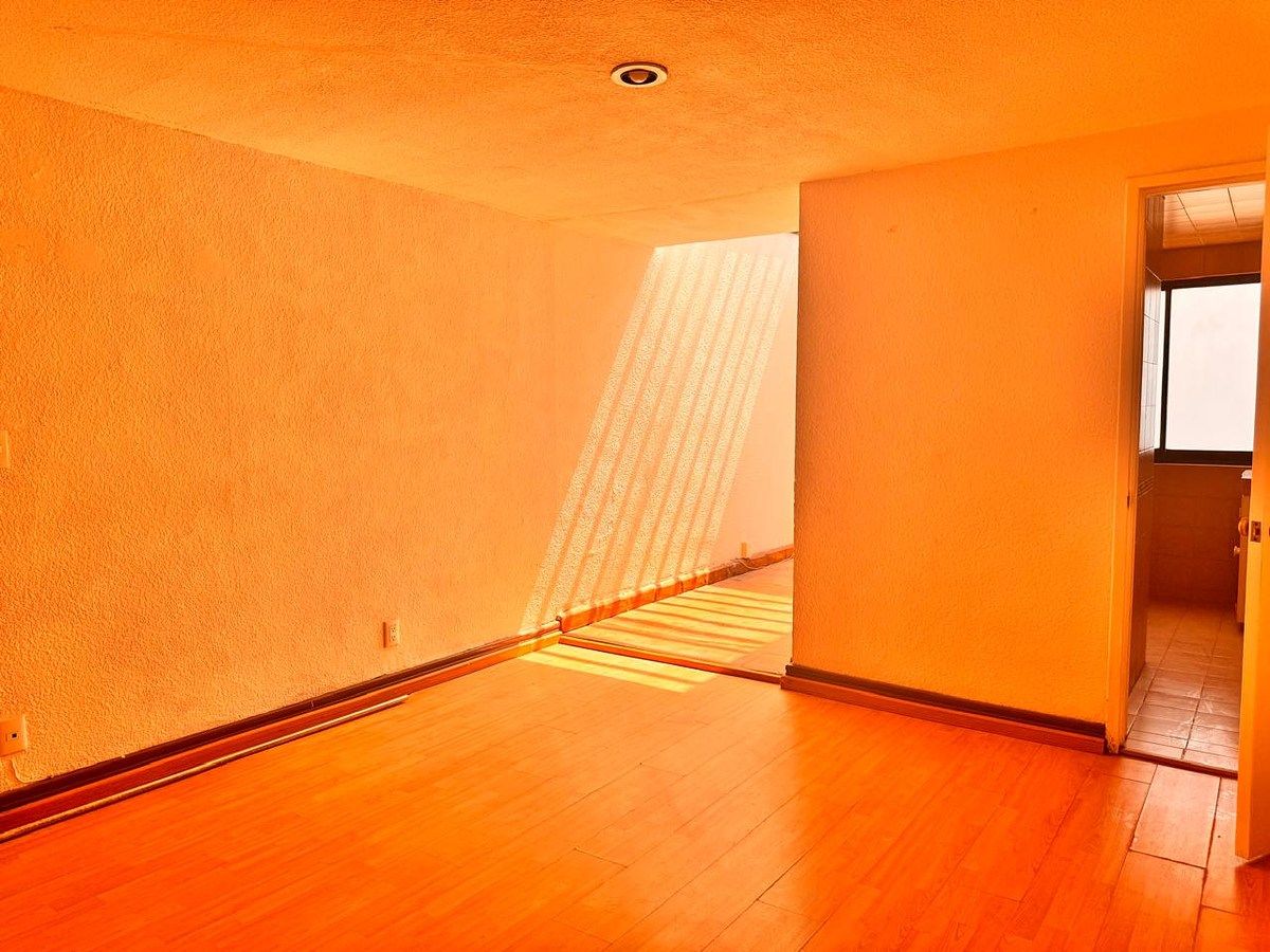 19 de 22: Recámara 1 desde la puerta