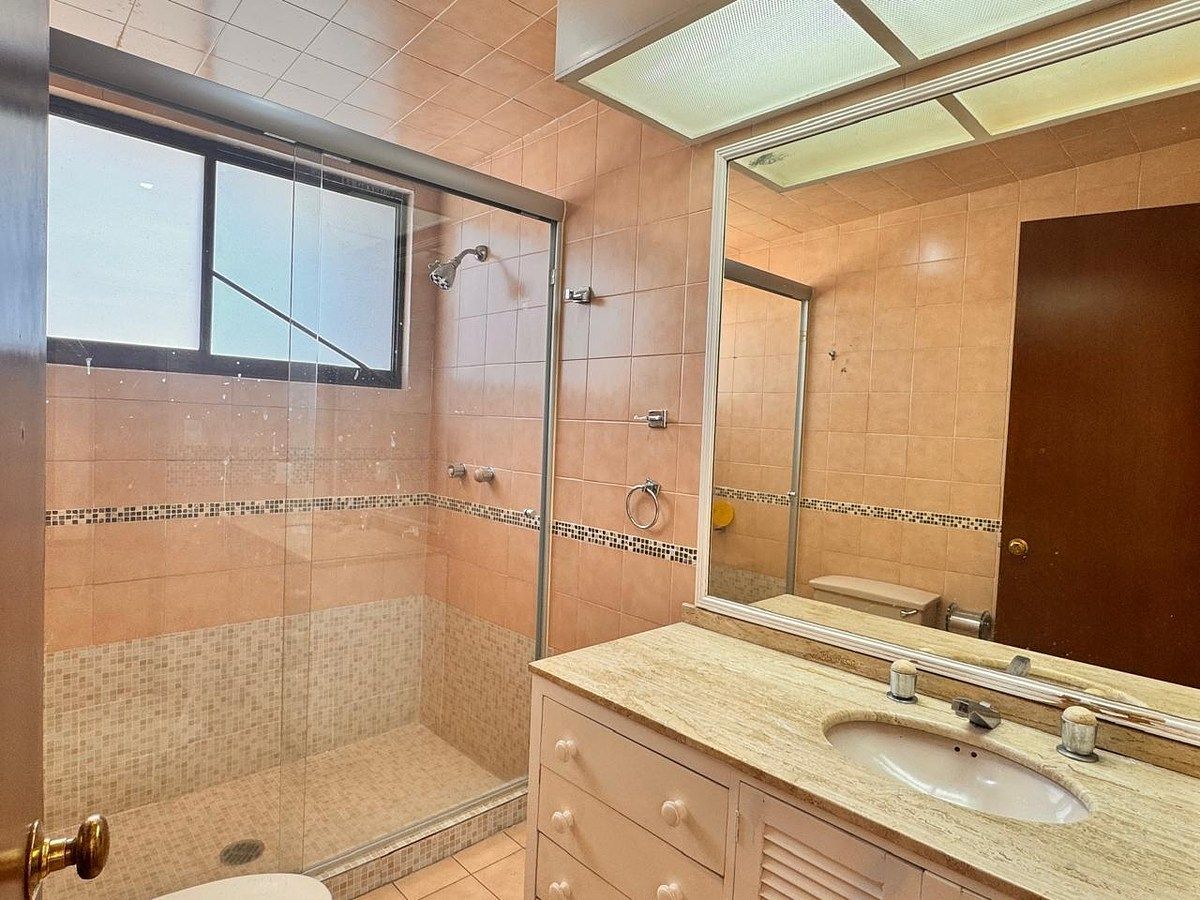 18 de 22: Recámara 1. Baño