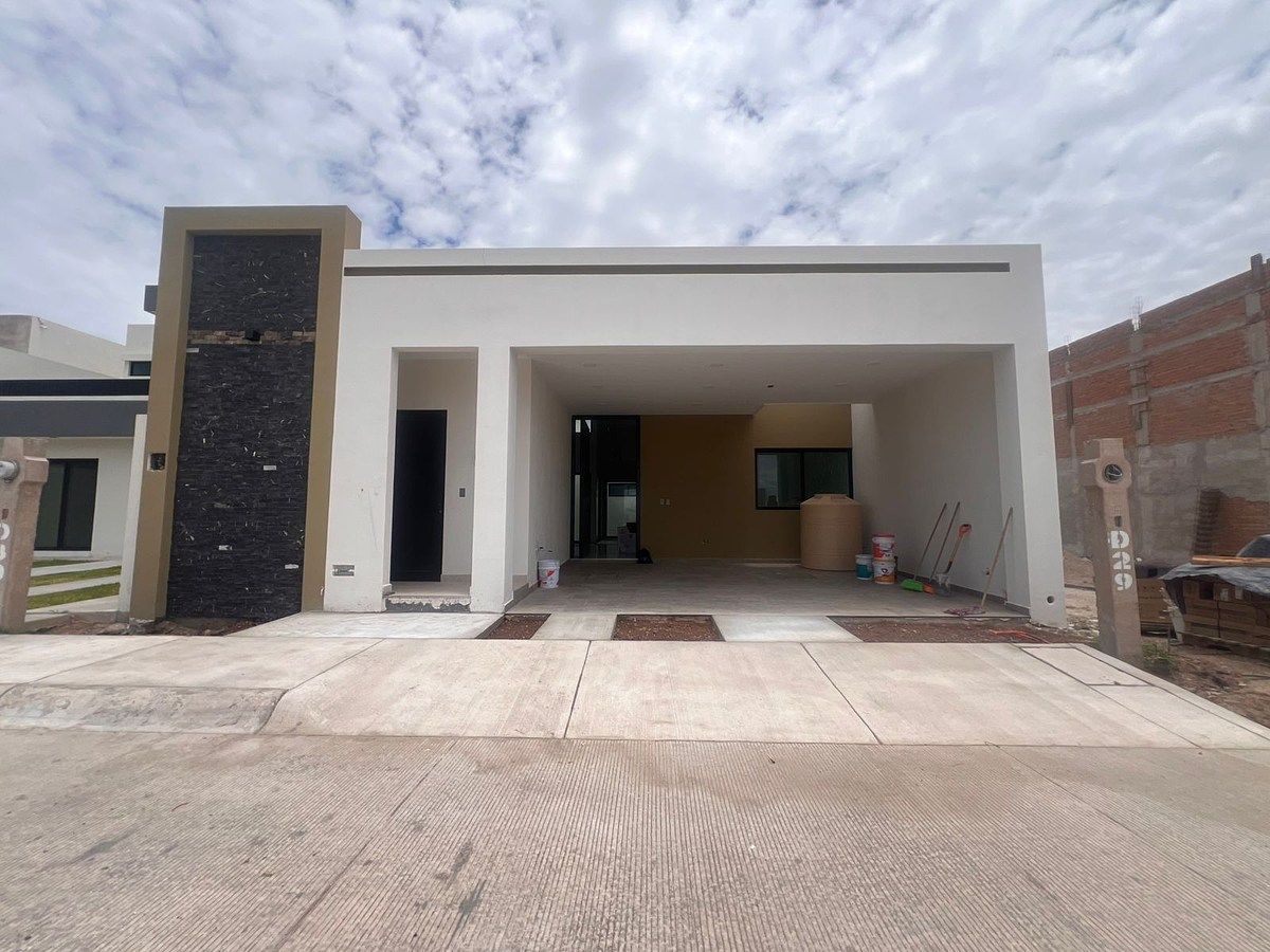 Casa à Venda em Fracc. Santa Rosa, Durango, Dgo., México, foto 1 de 24