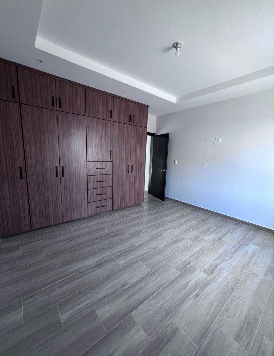 15 de 27: RECAMARA SECUNDARIA