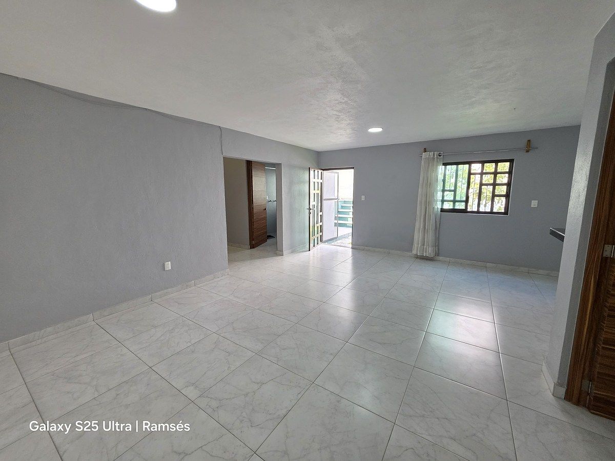 8 de 20: Área de sala y comedor.