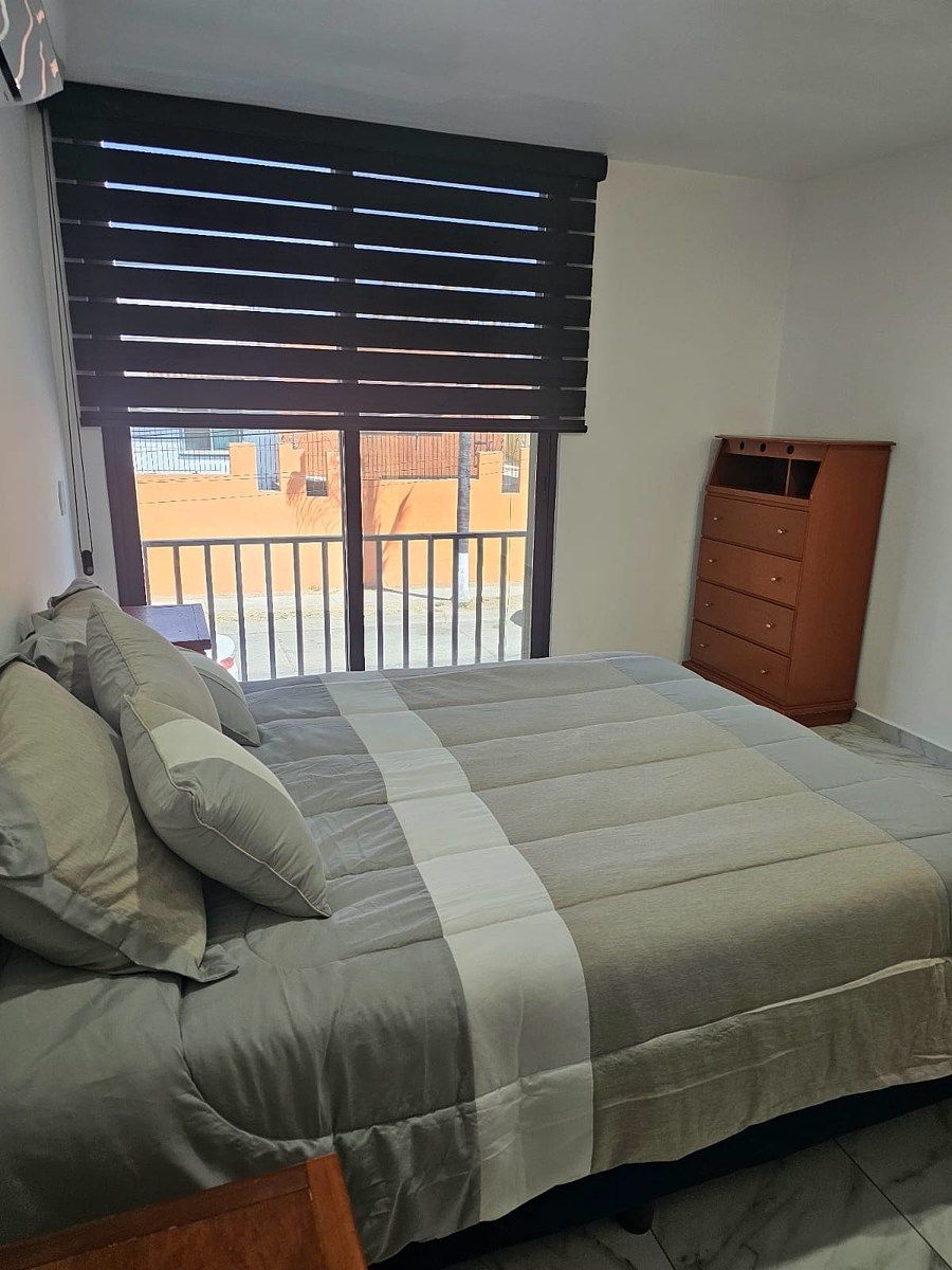 6 of 17: RECAMARA PPAL