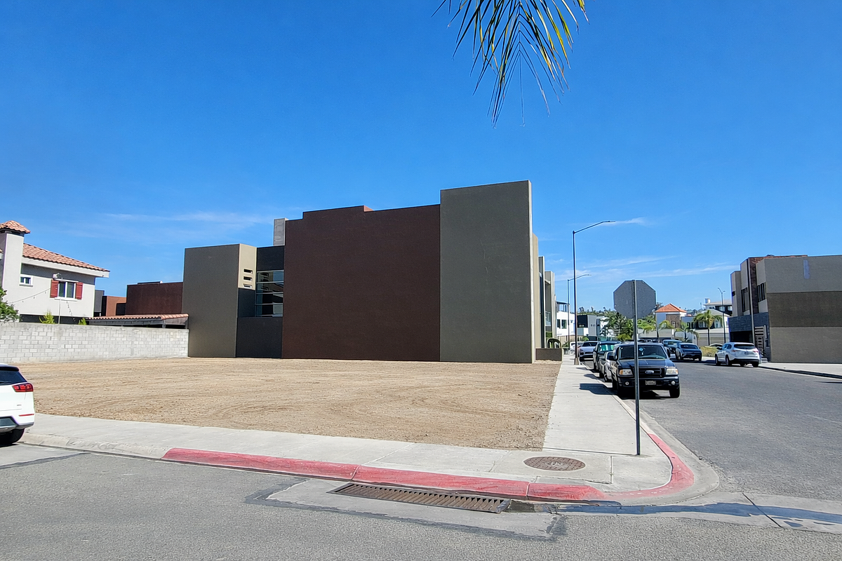 TERRENO EN VENTA EN PARAÍSO DEL RÍO 250m² - foto 2