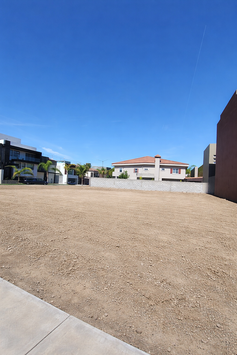 TERRENO EN VENTA EN PARAÍSO DEL RÍO 250m² - foto 1