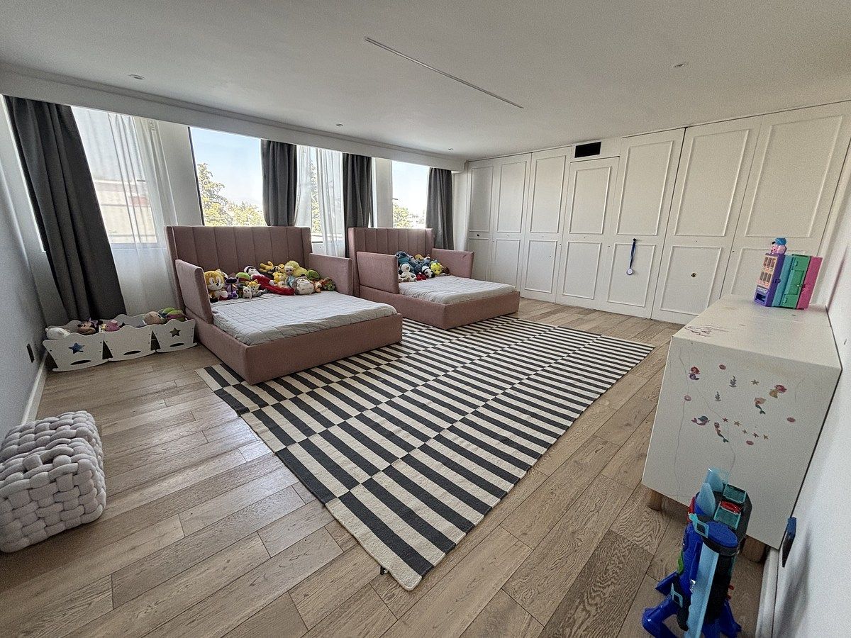 19 de 27: Habitación 2