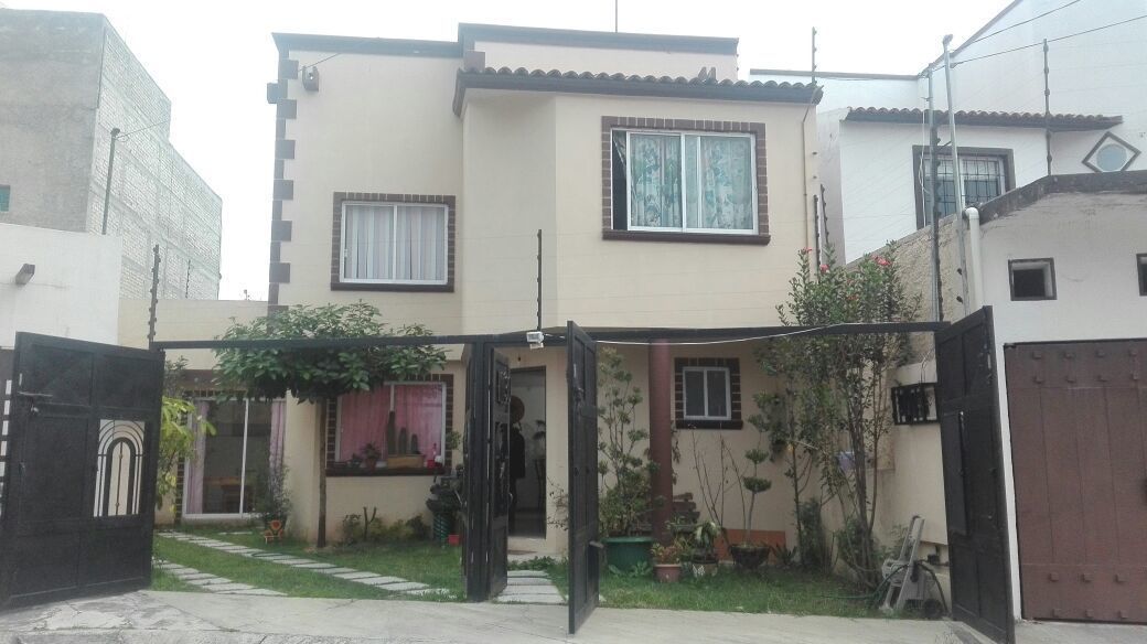 RENTA CASA ATIZAPAN COLONIA LOMAS LINDAS | EasyBroker