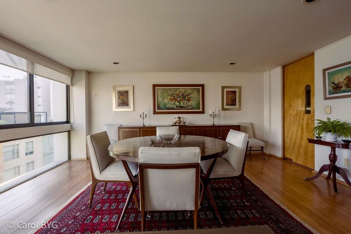 4 of 13: Comedor actual