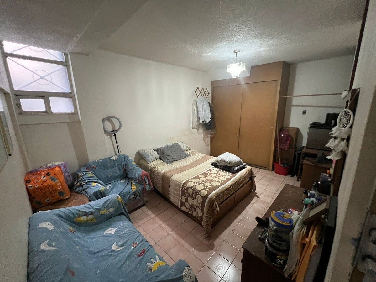 3 de 17: Recamara para RENTA 1