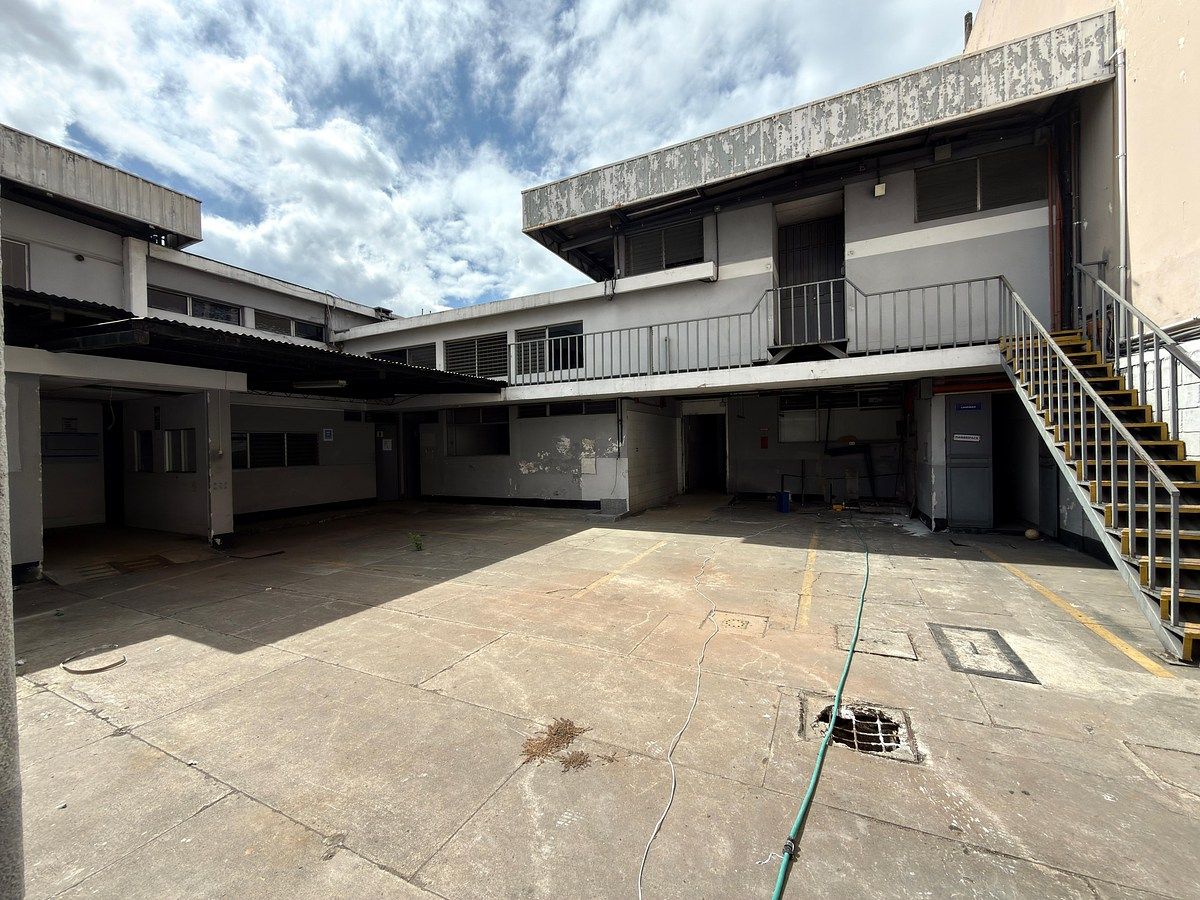Zona 1, Propiedad Comercial de Dos Niveles en Ubicación Estratégica