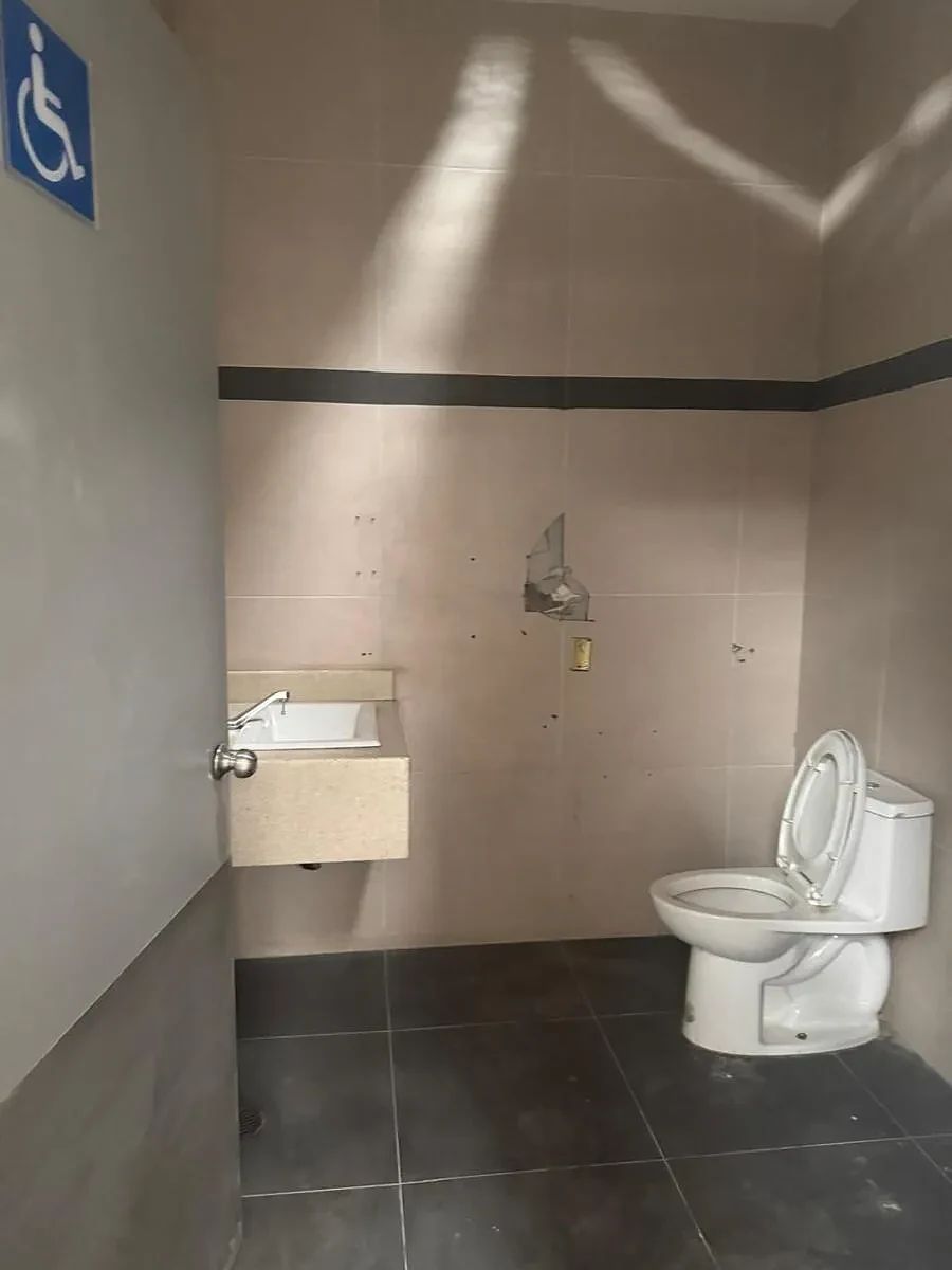 8 de 9