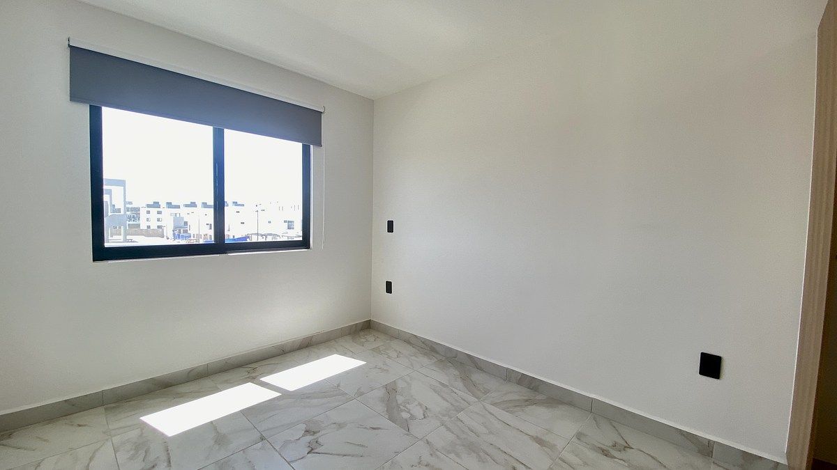 7 de 19: Habitacion princiapal (para KING)