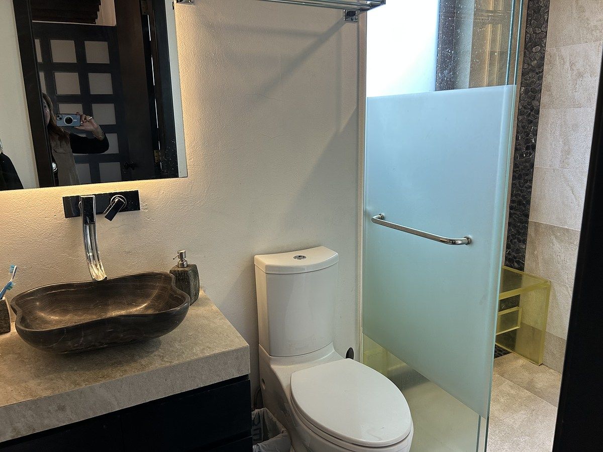 31 of 32: Baño loft