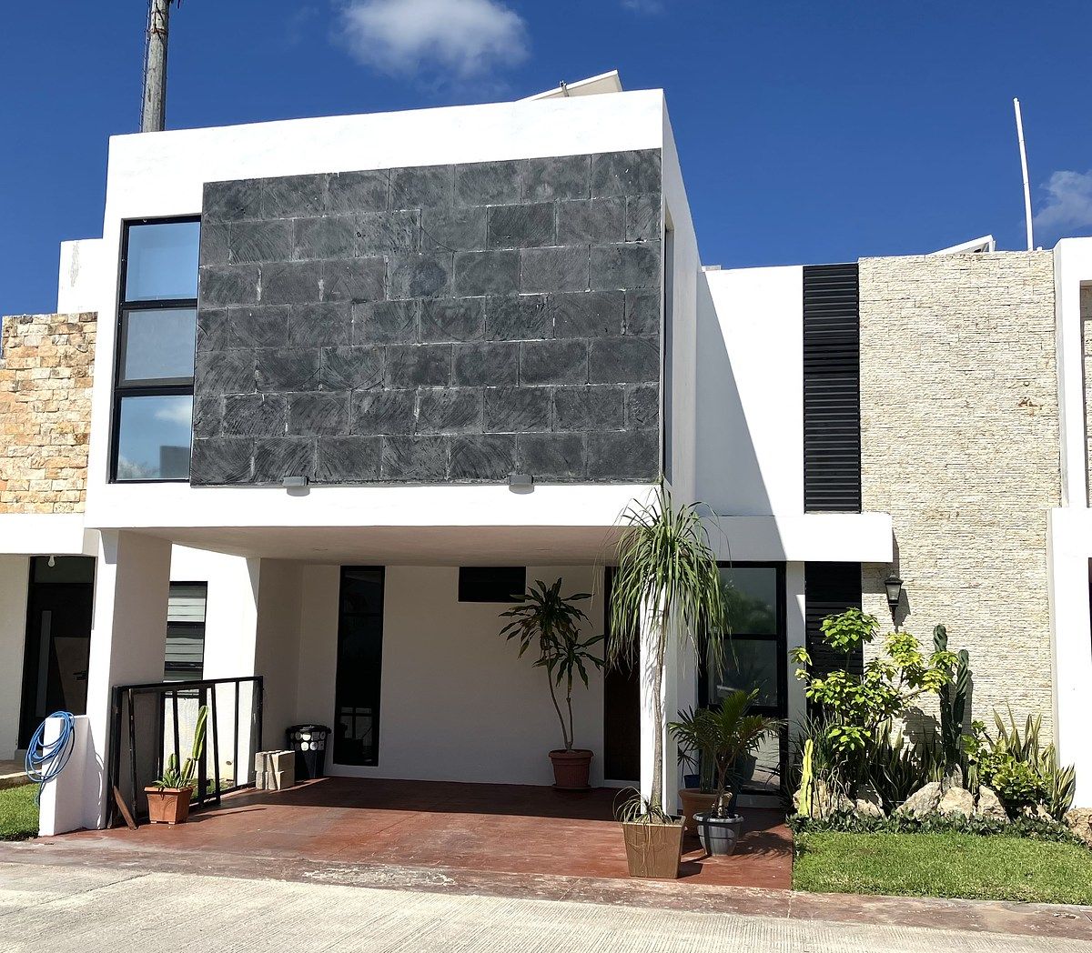 15 de 17: Fachada