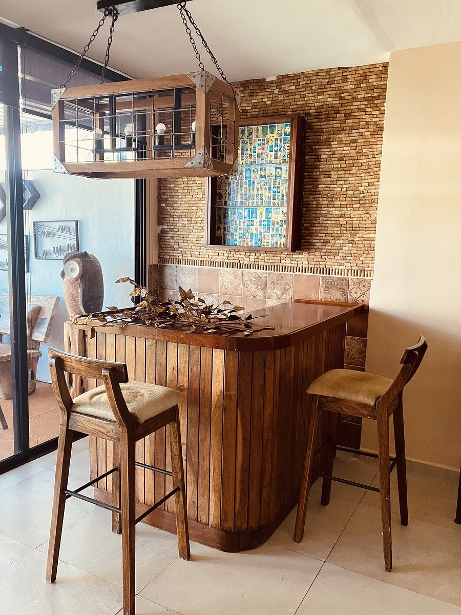 10 de 17: Bar