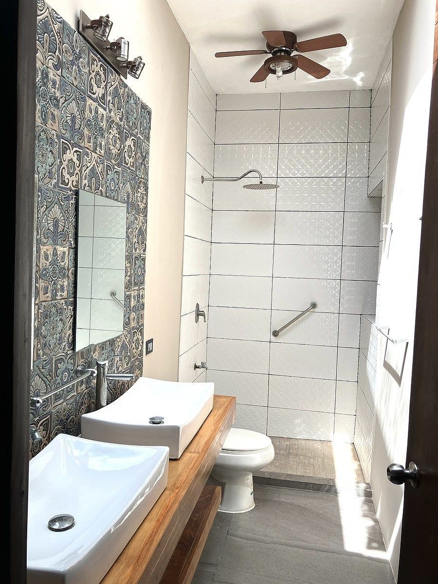 12 de 16: Baño recamara principal