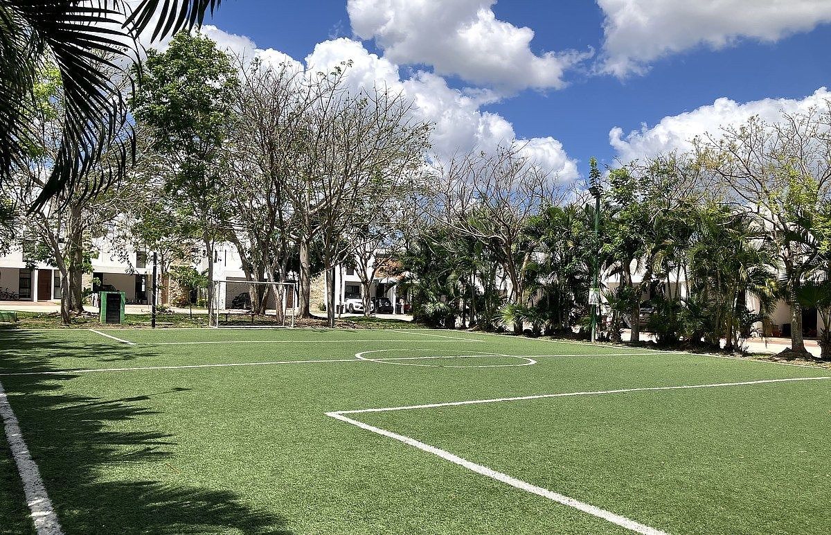 16 de 16: Cancha de fútbol