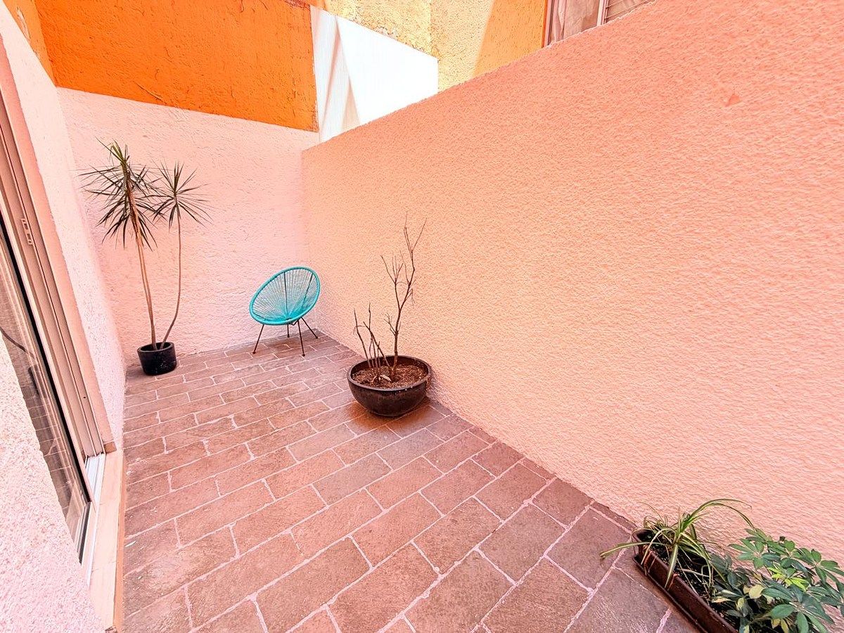 2 de 14: Terraza de estancia comedor