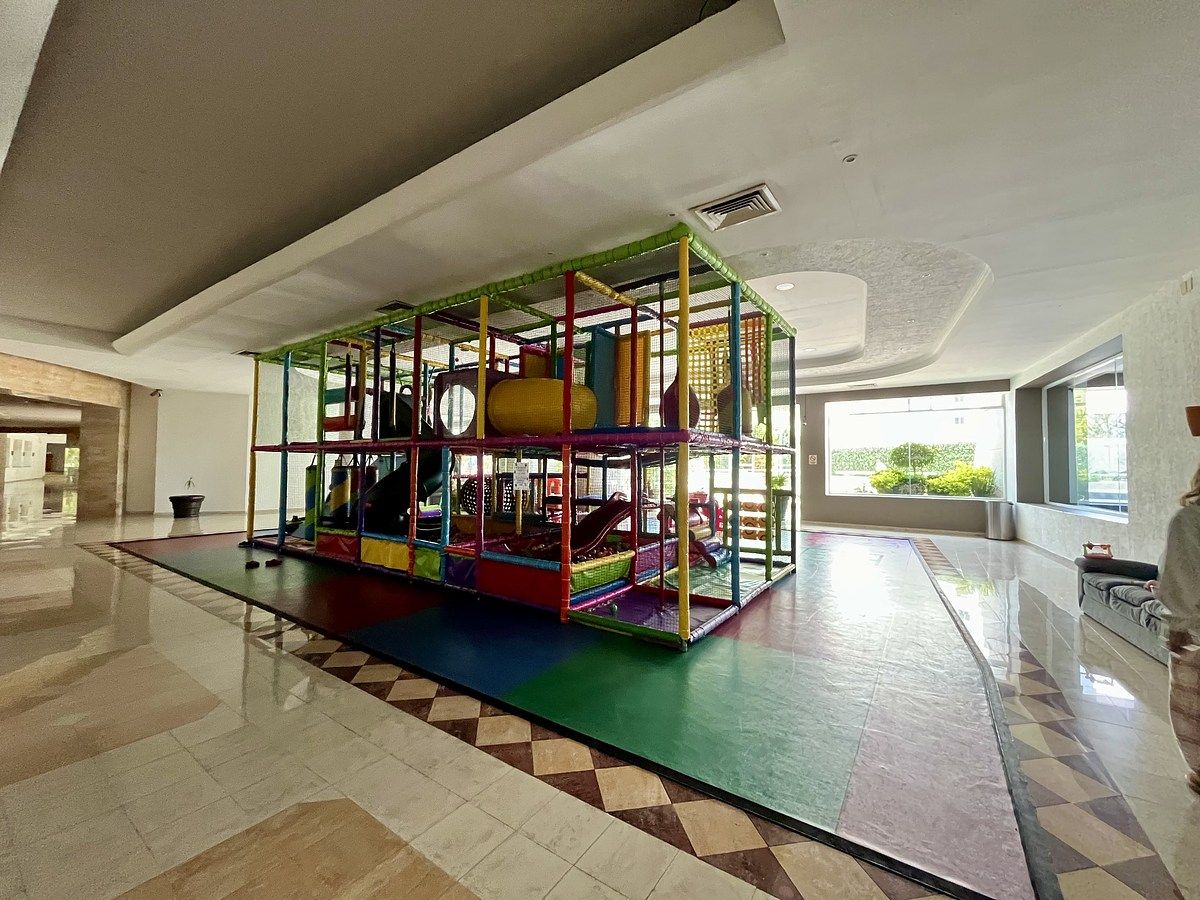 20 de 25: Área infantil