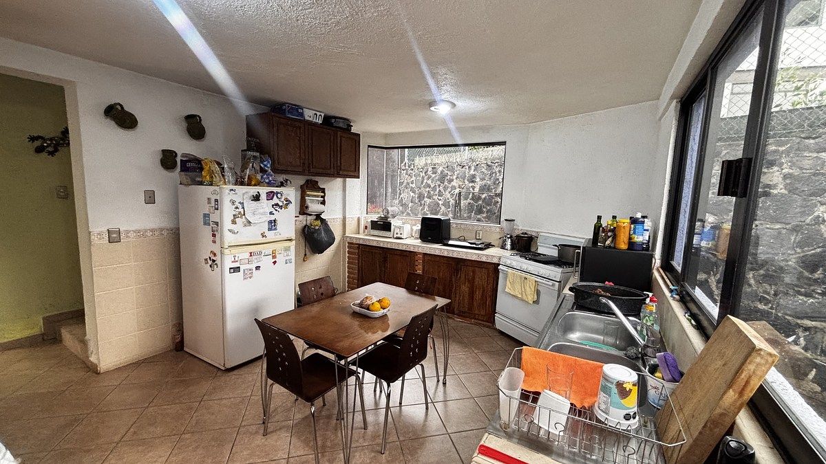 7 de 26: amplia cocina desayunador