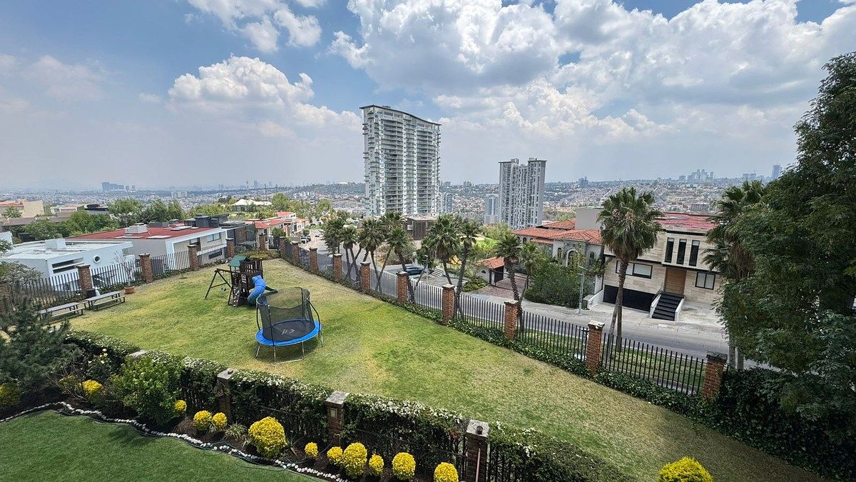 26 de 30: AREAS VERDES