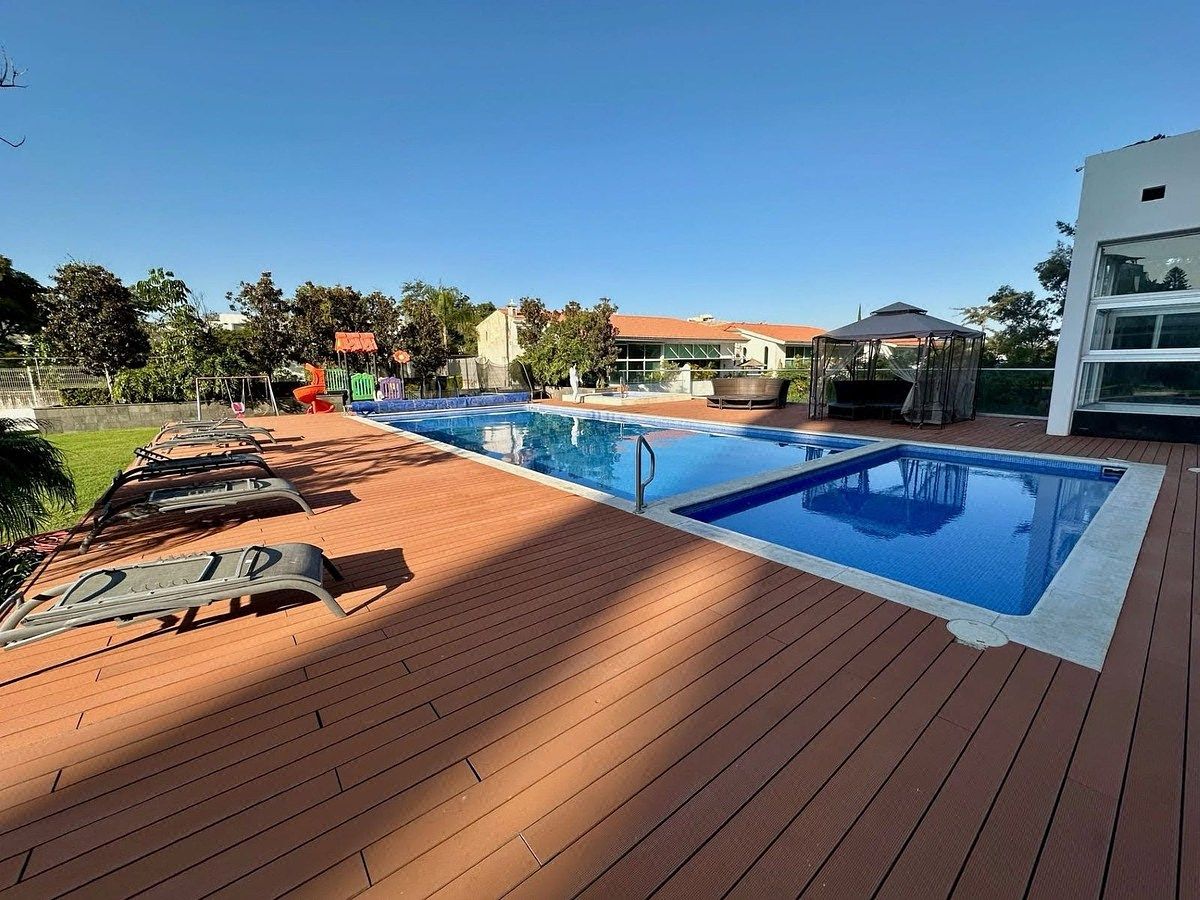 Belo apartamento com terraço e bela vista, foto 1 de 9