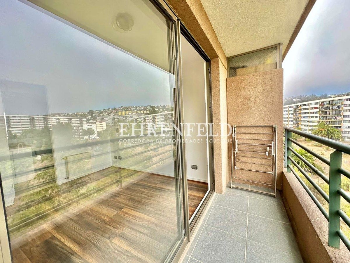 26 de 30: Balcón suite.
