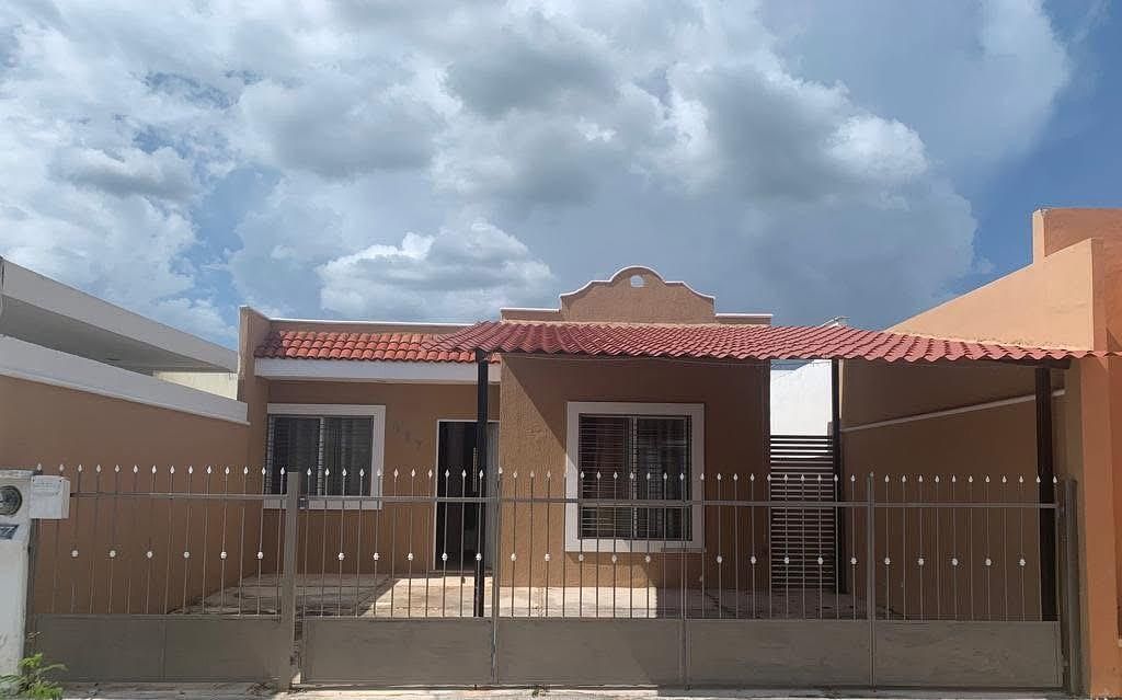 House for Rent/ Semi-Furnished, photo 1 of 10