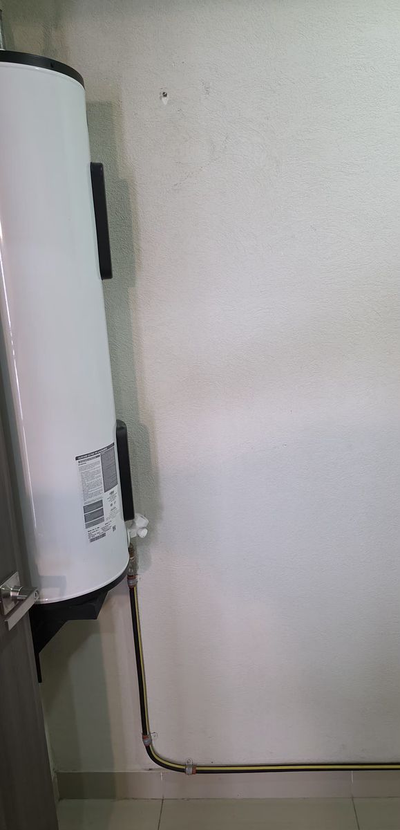 5 de 19: Área lavado Calentador