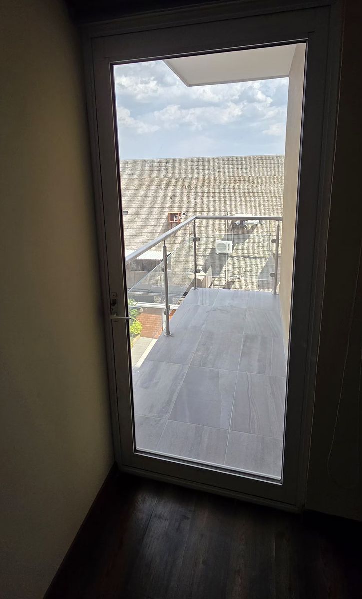 18 de 19: Rec Principal Balcón