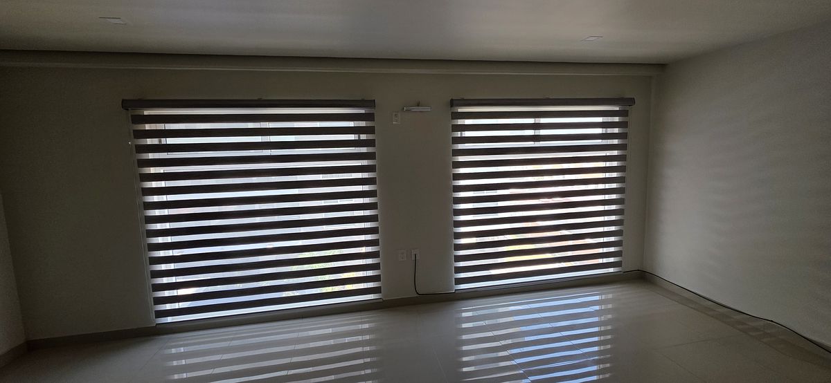 4 de 23: Sala / Comedor 2