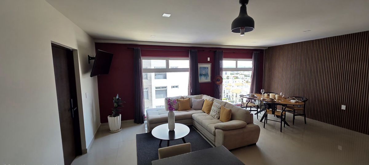 3 of 27: Sala / Comedor 2