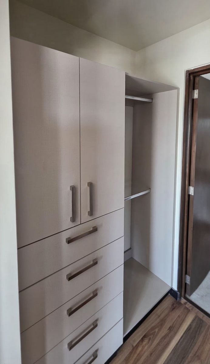 19 of 27: Rec. Principal Vestidor 2