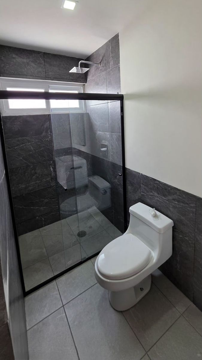 22 de 24: Rec Principal Baño Regadera