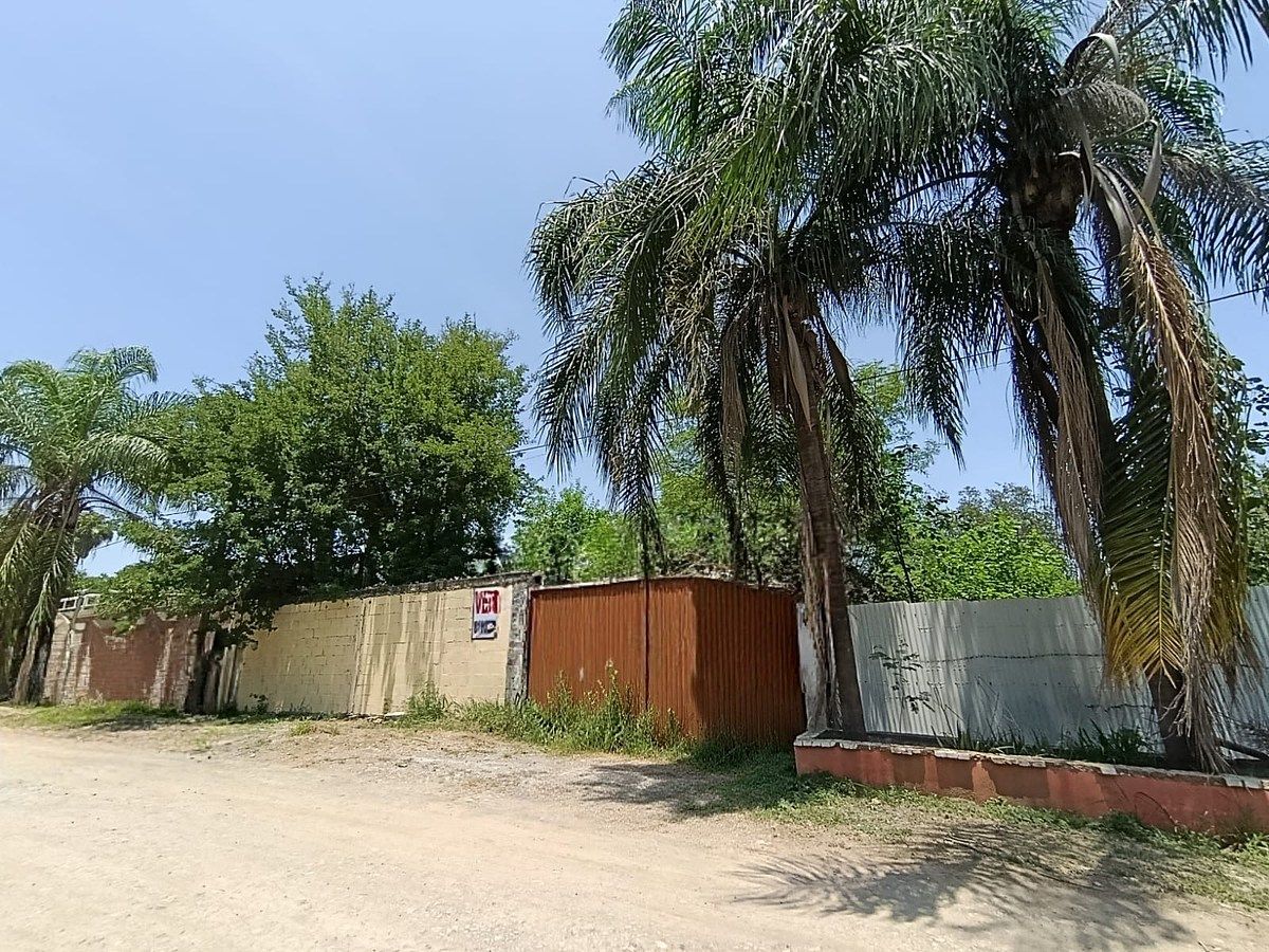 Lote em Jardines de La Silla, Juárez, foto 3 de 3