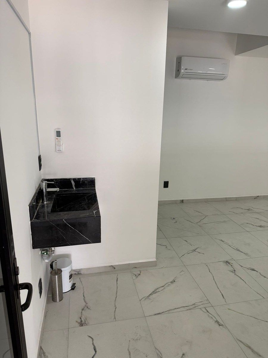 10 de 13: tarja para area de cafe