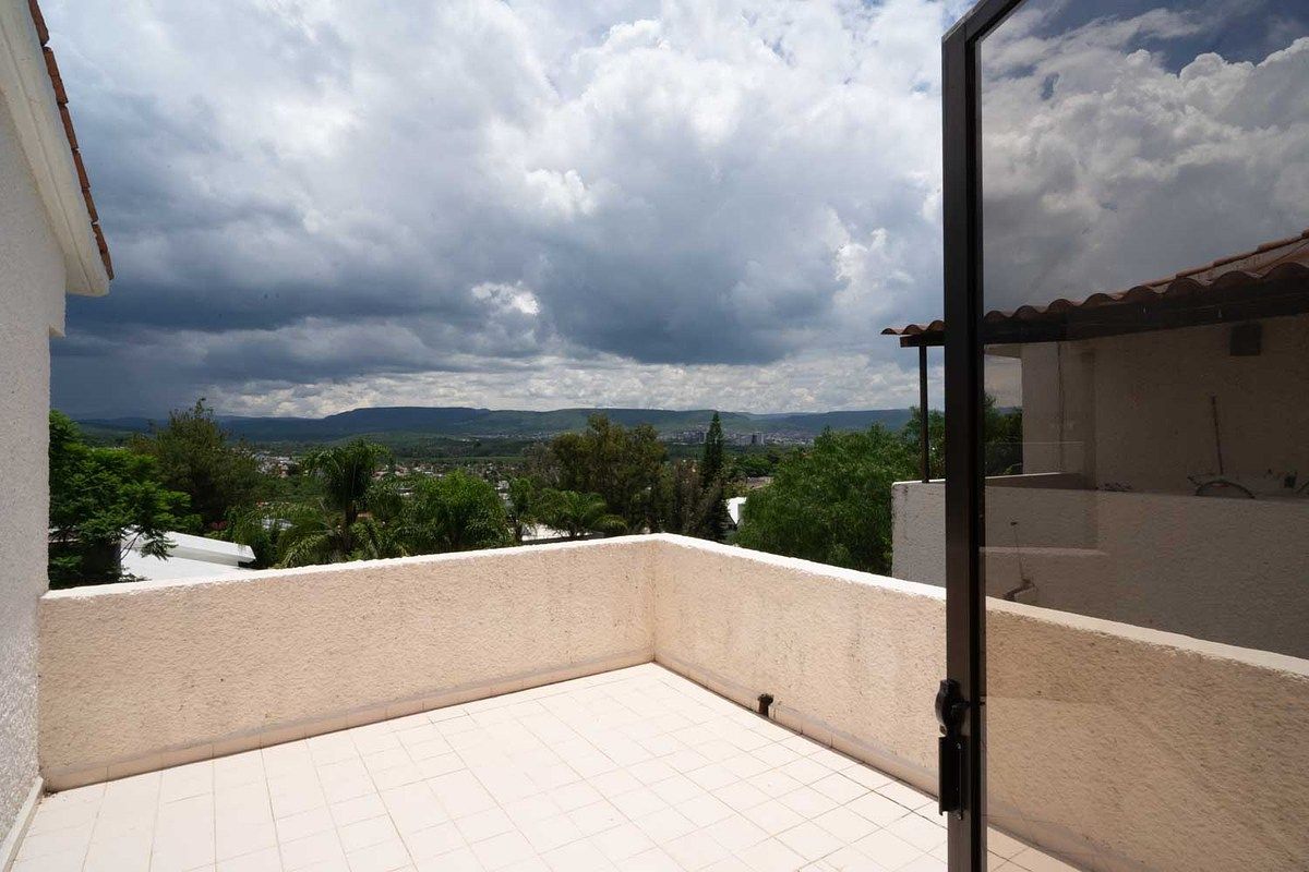 Casa em Balcones del Campestre, León, foto 41 de 49