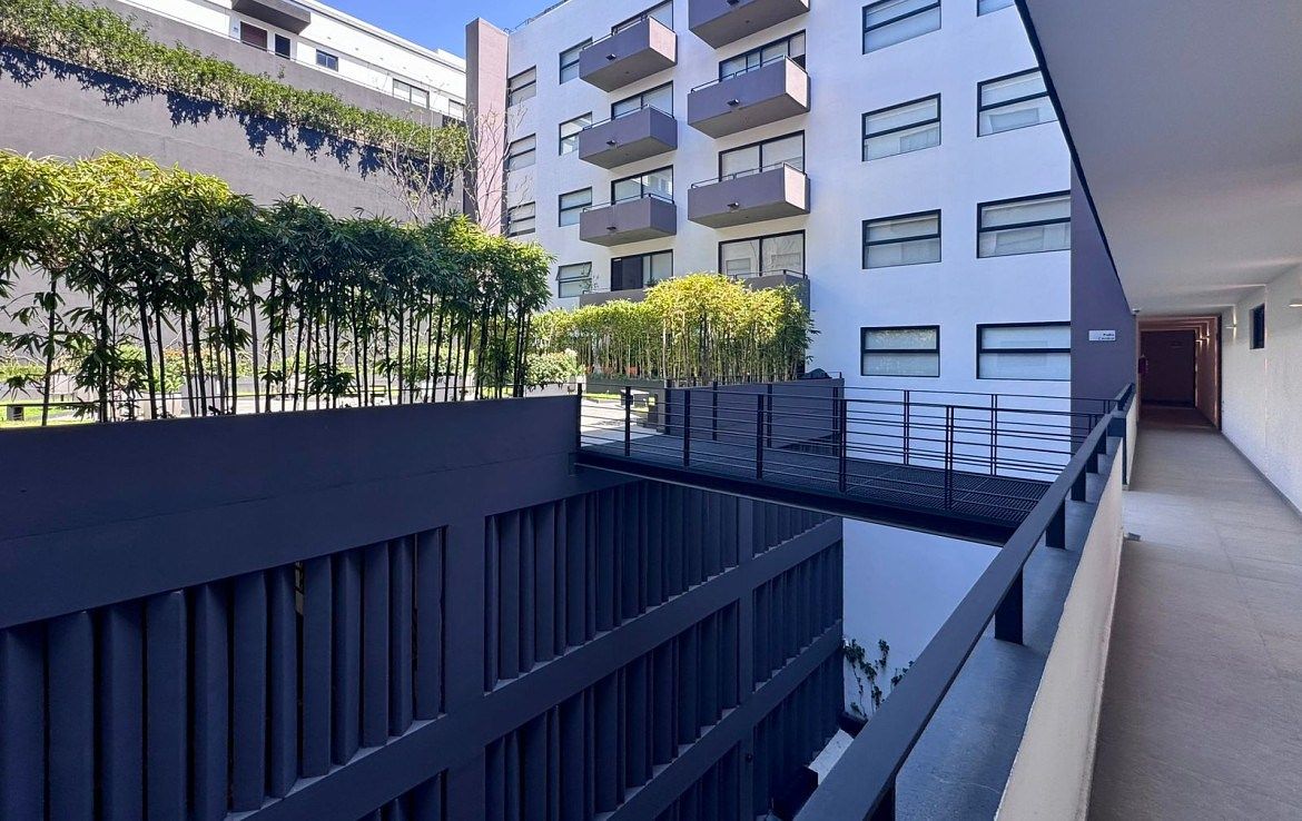 4 de 22: Patio Interior Condominio