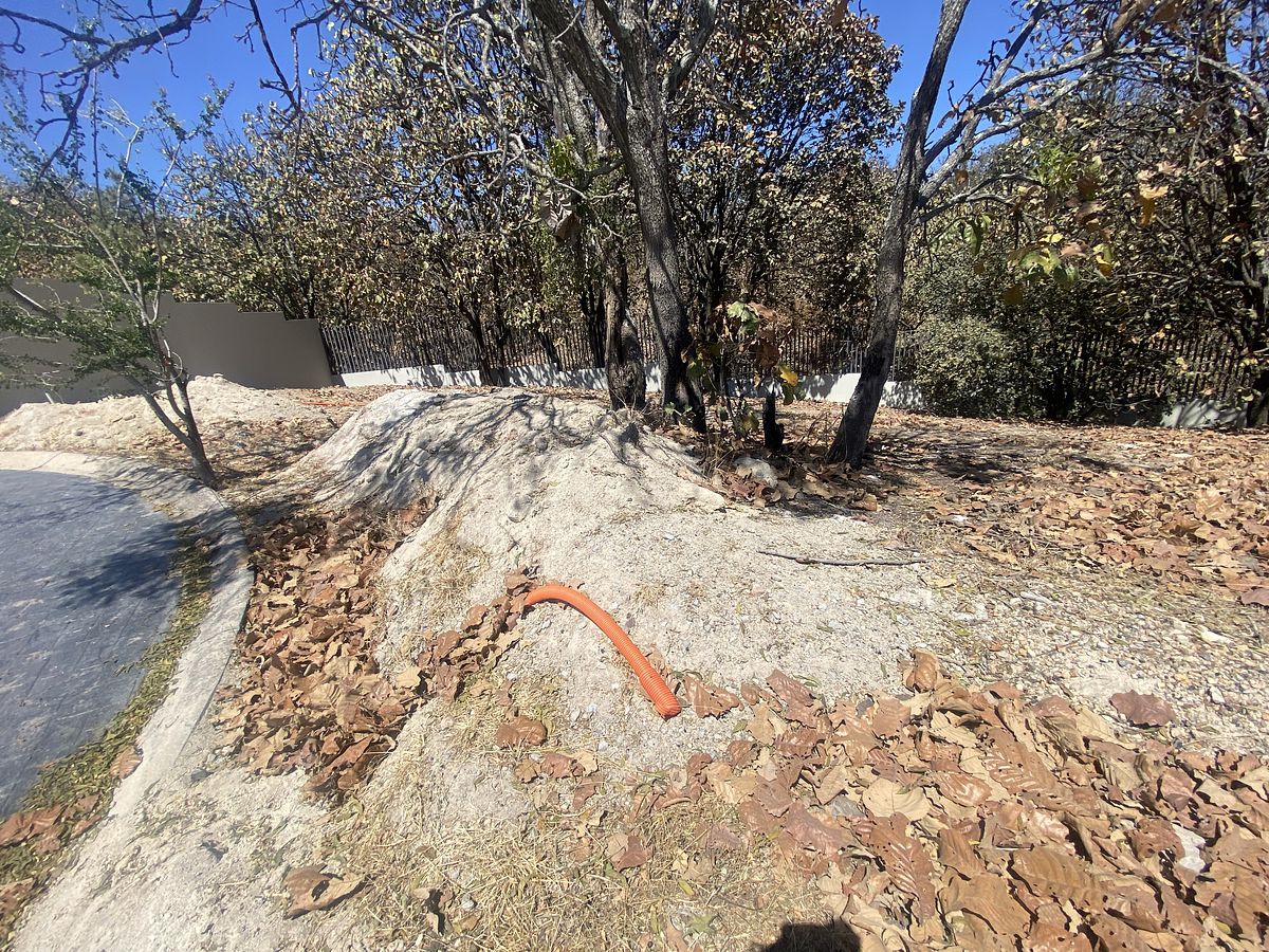 10 of 14: VISTA LATERAL LOTE 14