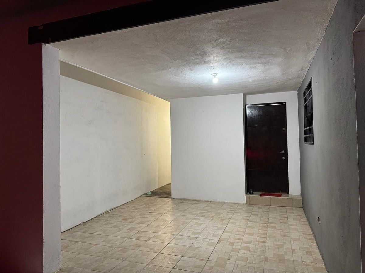 Casa em Las Lomas Sector Bosques, García, foto 7 de 12