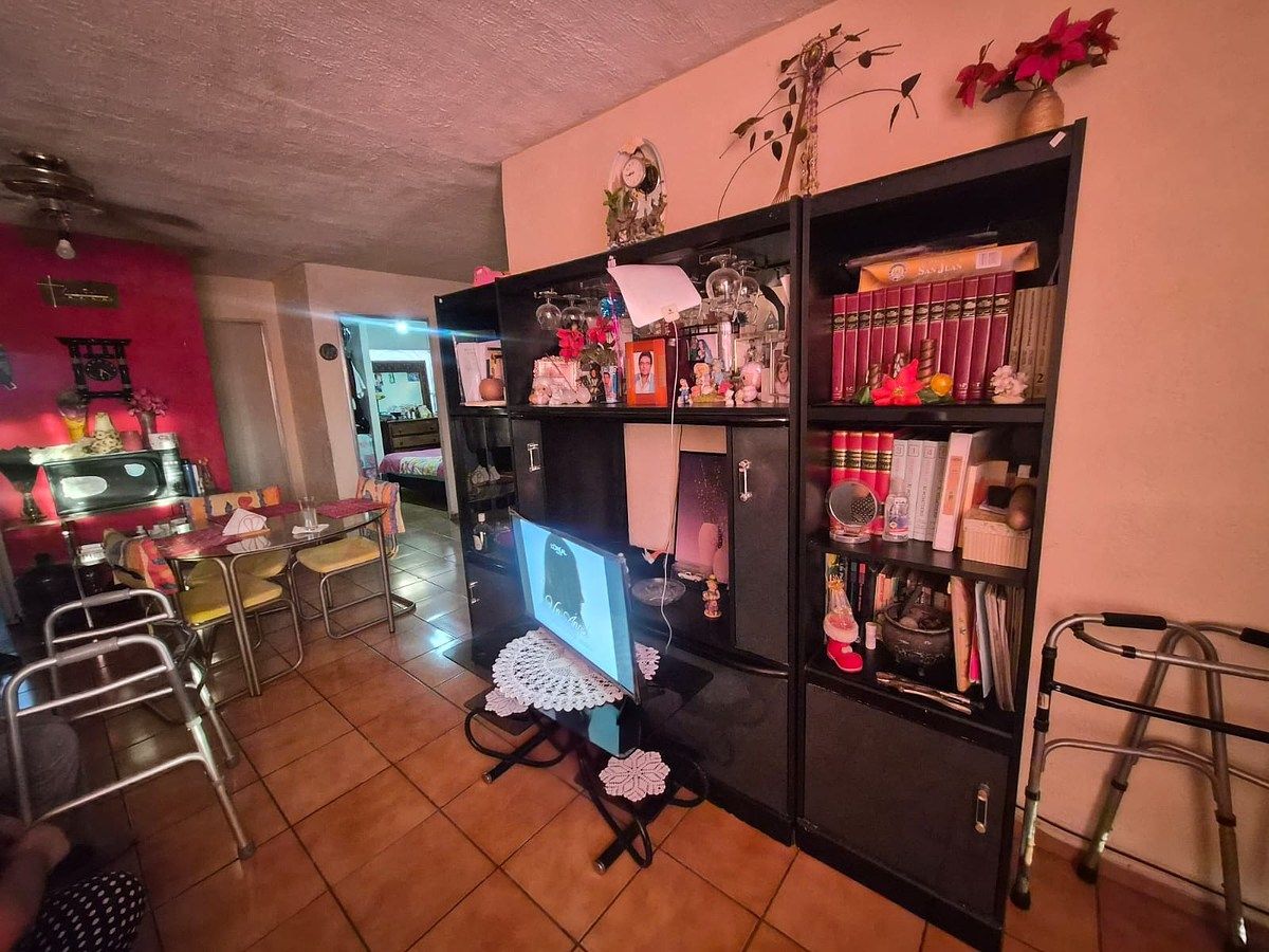House in Gated Community in Valle de San Pablo II, Querétaro, photo 4 of 17