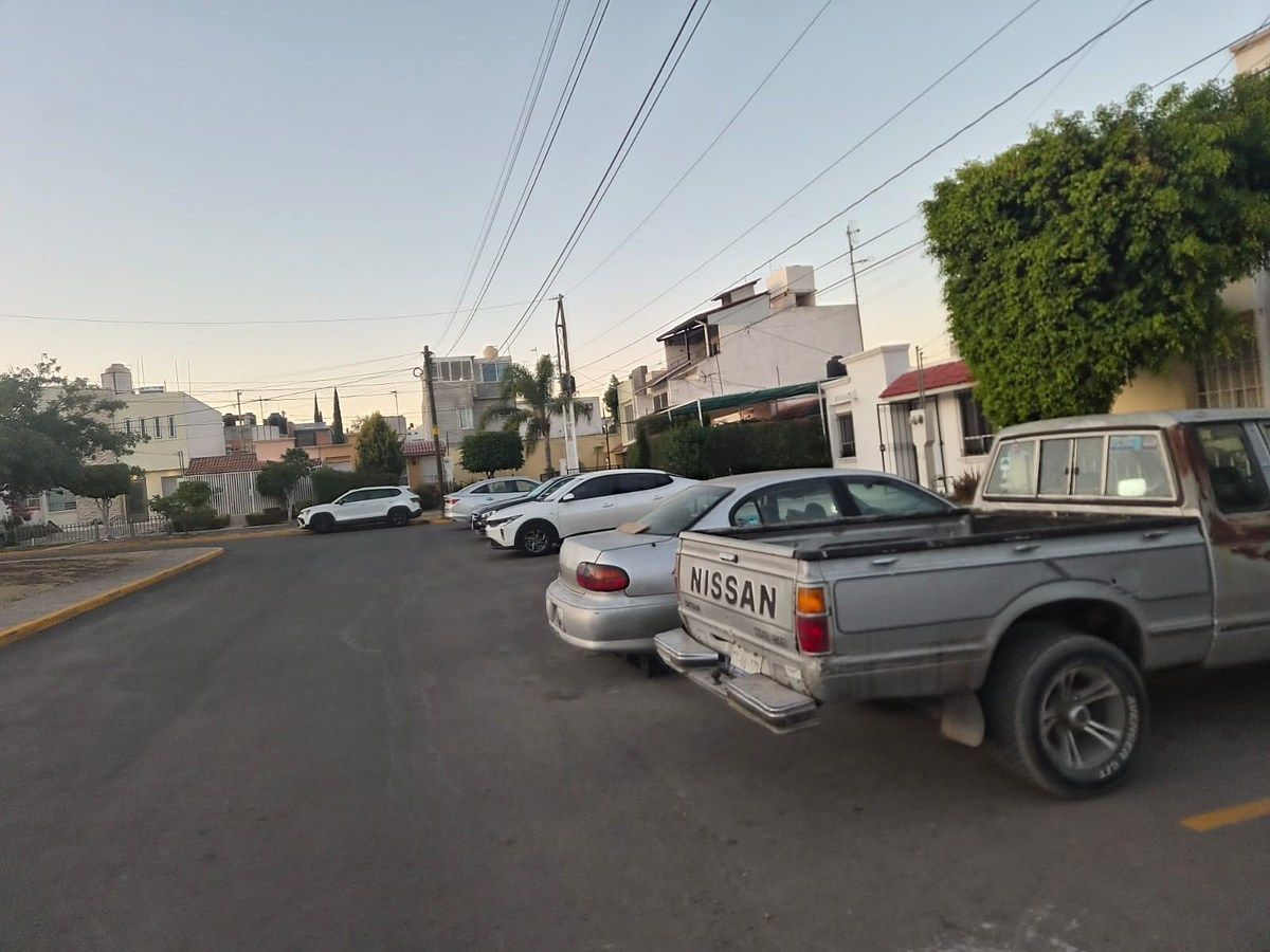 House in Gated Community in Valle de San Pablo II, Querétaro, photo 15 of 17