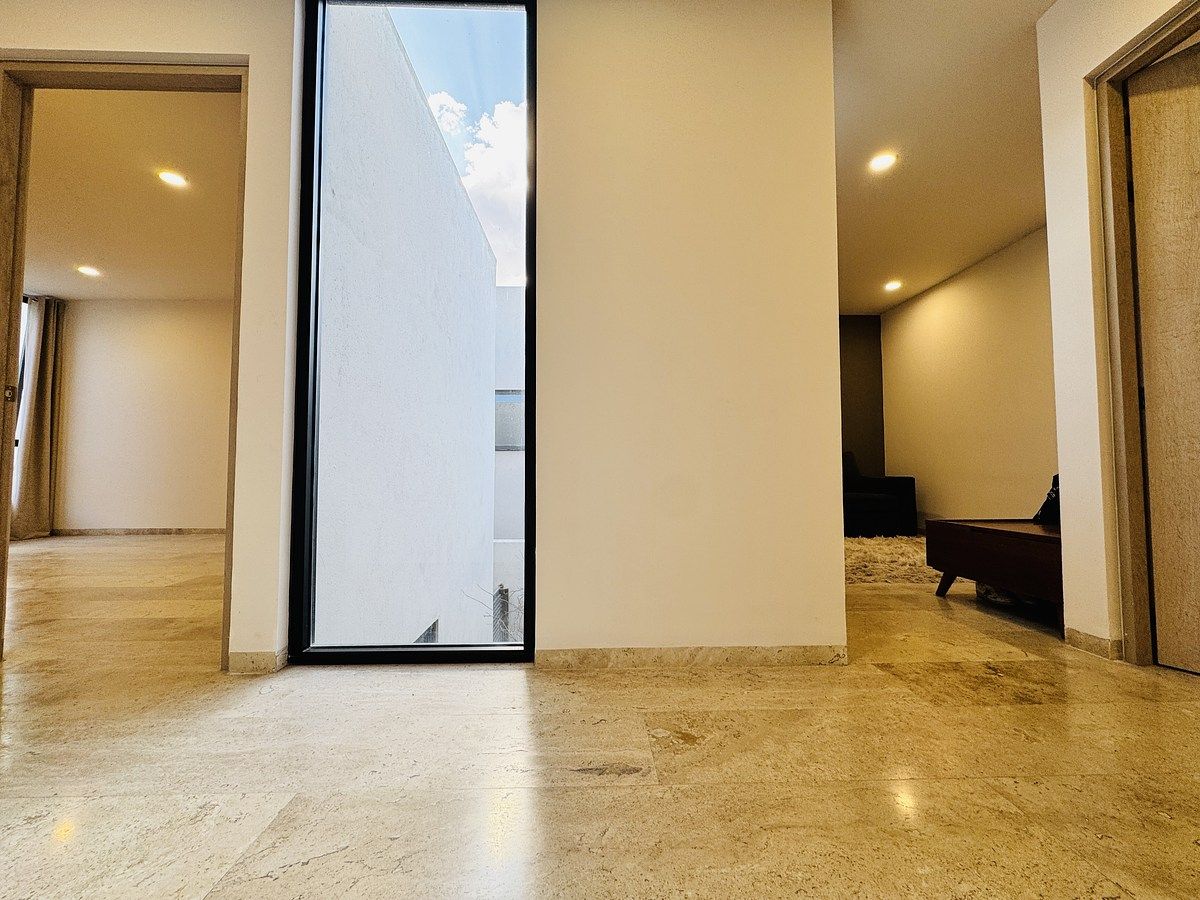 9 de 18: Vestíbulo piso 1