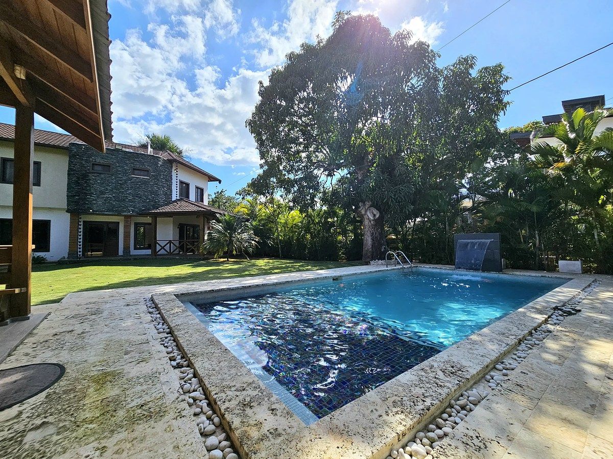 Villa en Bella Vista Village, foto 1 de 14