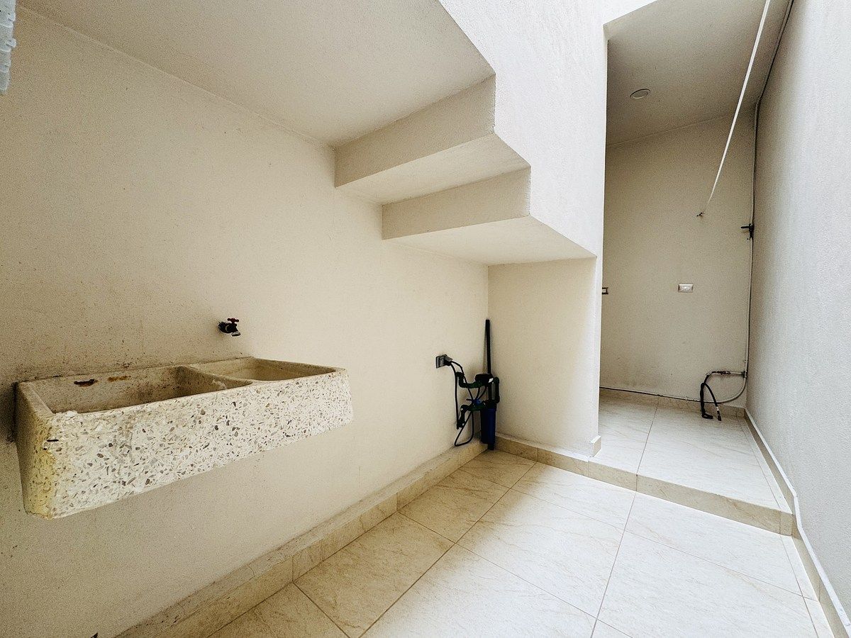 9 de 21: Cuarto de lavado