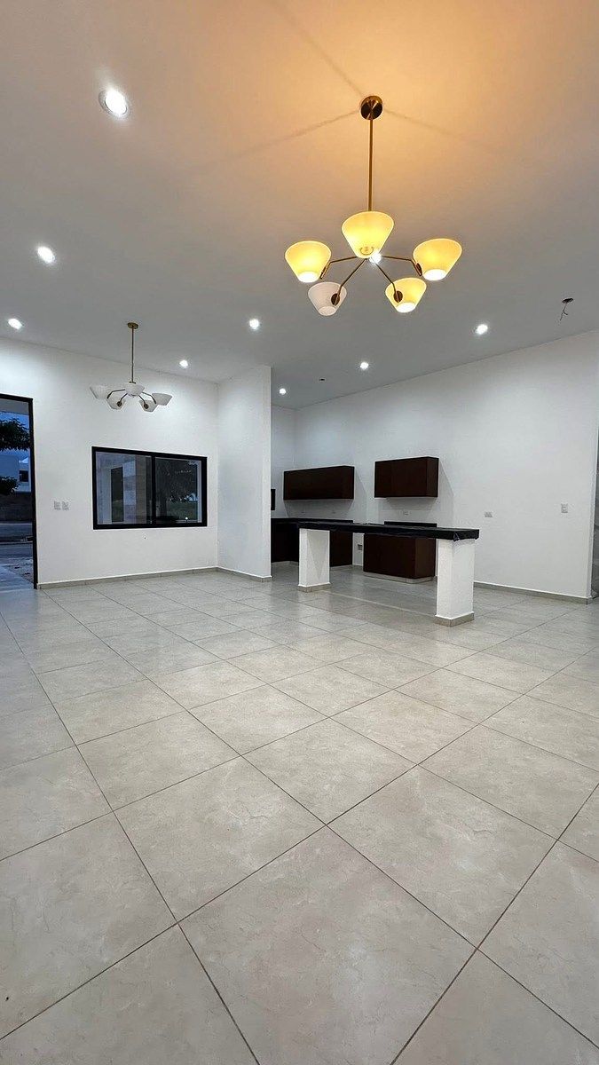 2 de 26: Sala, Comedor y Cocina