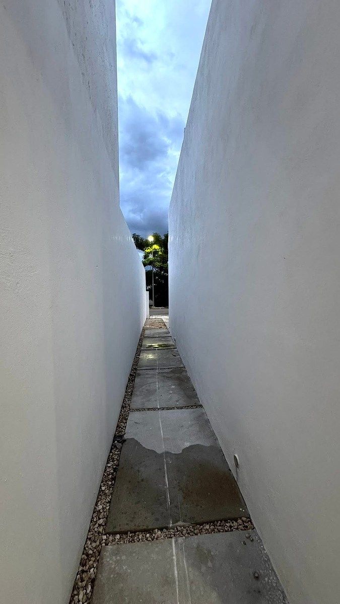 11 de 26: Pasillo de Servicio