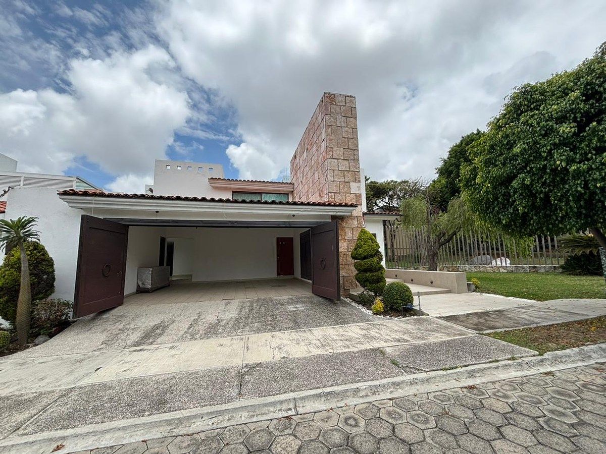 Casa em condomínio fechado em Atlixcayotl 2000, San Andrés Cholula, foto 2 de 33