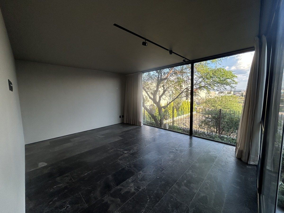 21 de 37: Family Room